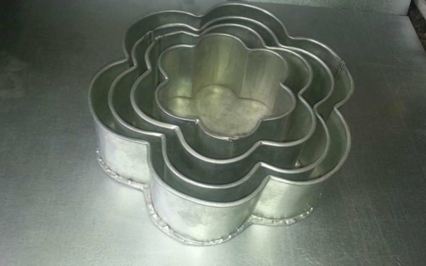 Baking Tins Round/Heart/Square Tin Cakes/Bread-All Sizes{Aluminium & Alu-zinc}